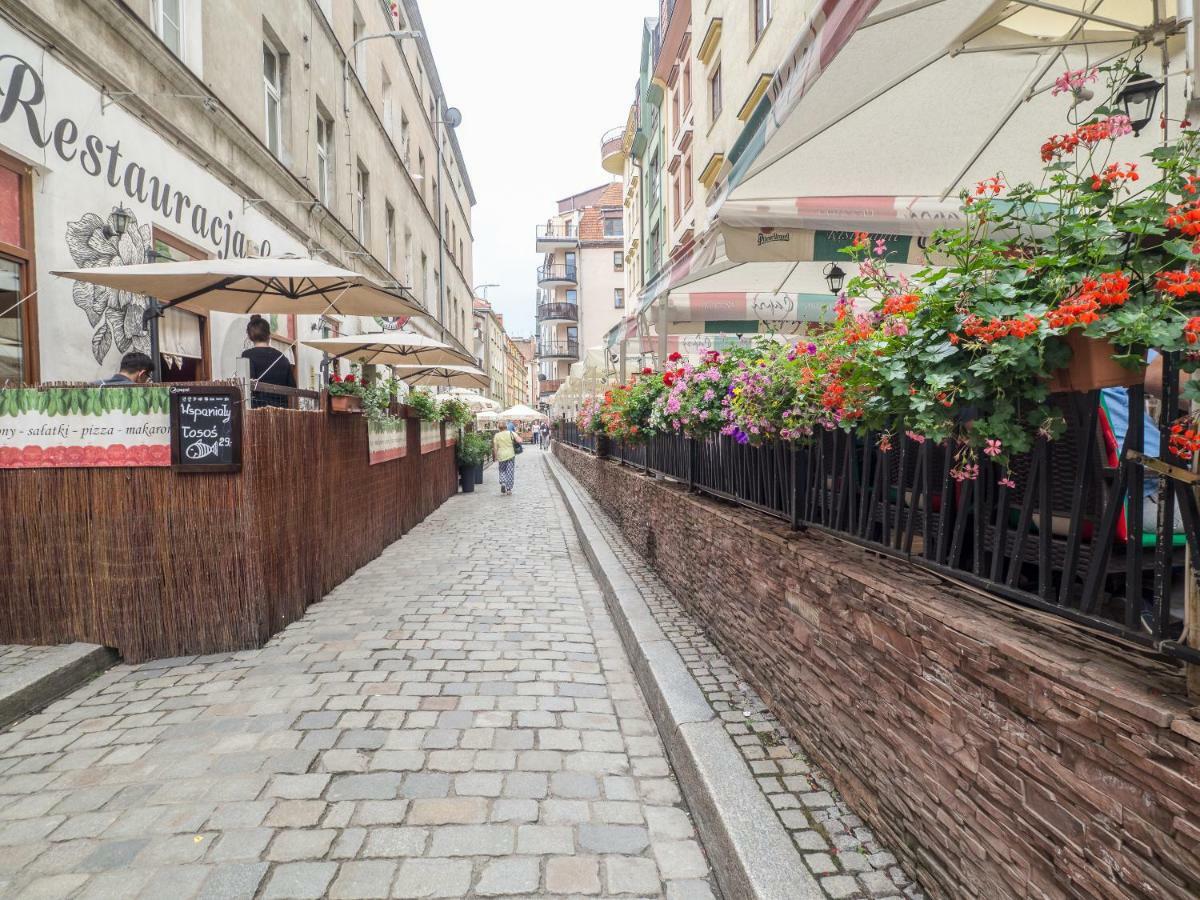 Best Apartments Wiezienna Monkeys Wroclaw Ngoại thất bức ảnh